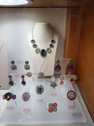 Outlet Joyería Relojes Cuevas Amorós