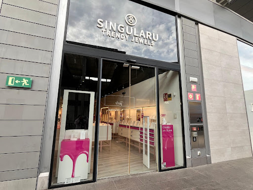 SINGULARU