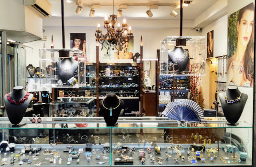 Different.Jewelry.Barcelona. Distribuidor oficial Arior Barcelona