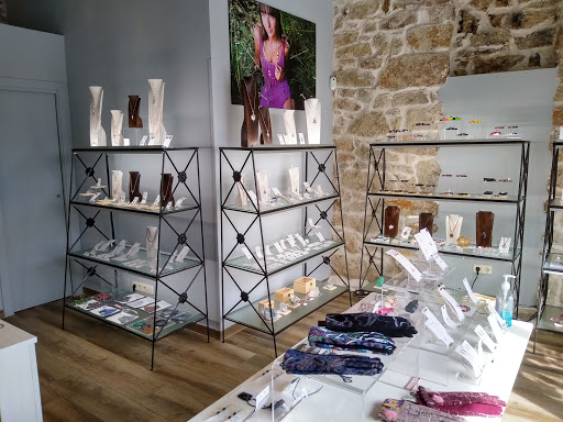 Marigata Silver Shop by CUOHCO