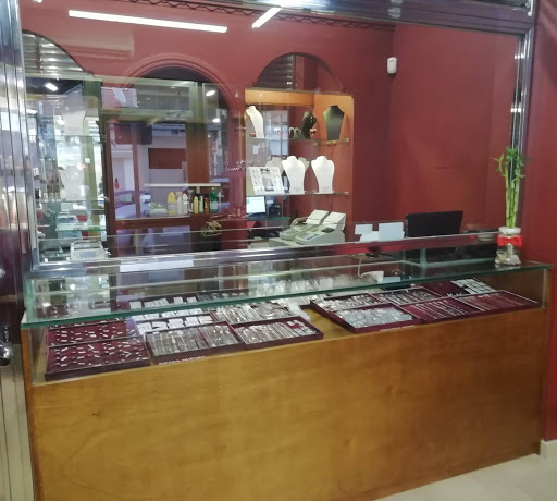 Fco y Javier Joyeros, Joyería Málaga, La Luz Compro Oro