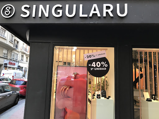 SINGULARU
