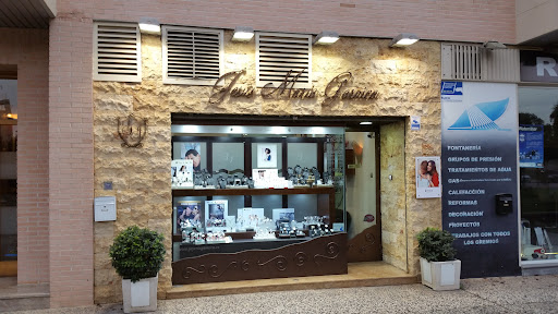 Joyería Garnica - Taller de Joyería, Relojería, Engaste y Grabados.